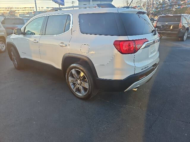 2017 GMC Acadia SLT-2