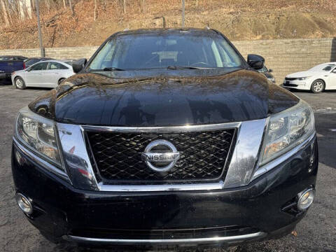 2014 Nissan Pathfinder SV