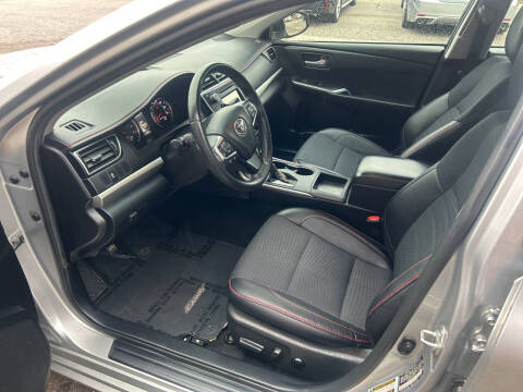 2015 Toyota Camry SE