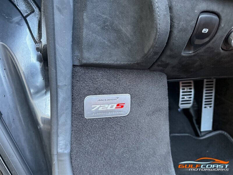 2022 McLaren 720S Spider