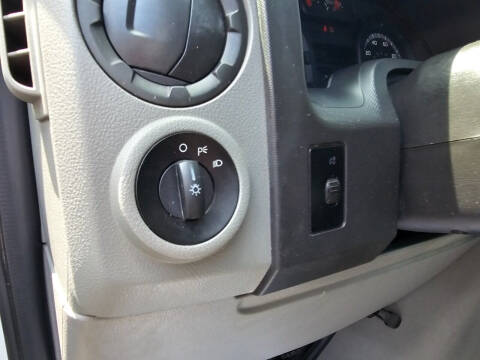 2011 Ford E-Series E-150