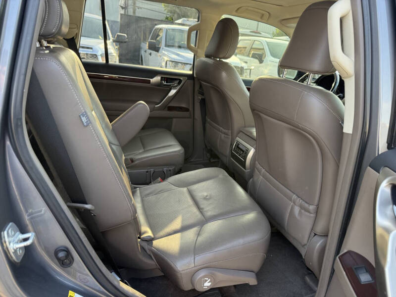 2017 Lexus GX 460