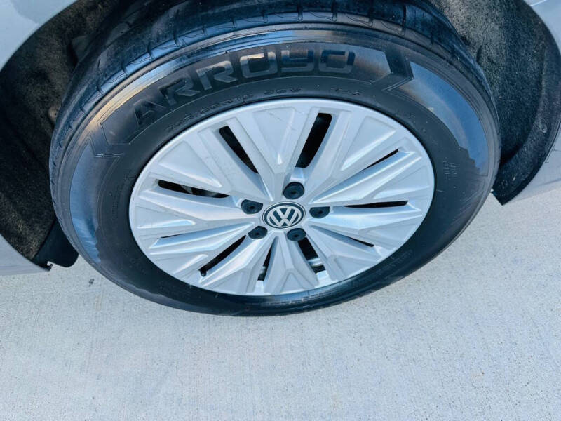 2019 Volkswagen Jetta S