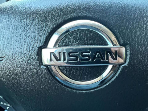 2020 Nissan Pathfinder S