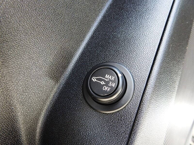 2019 CHEVROLET Equinox SUV / Crossover - $15,900