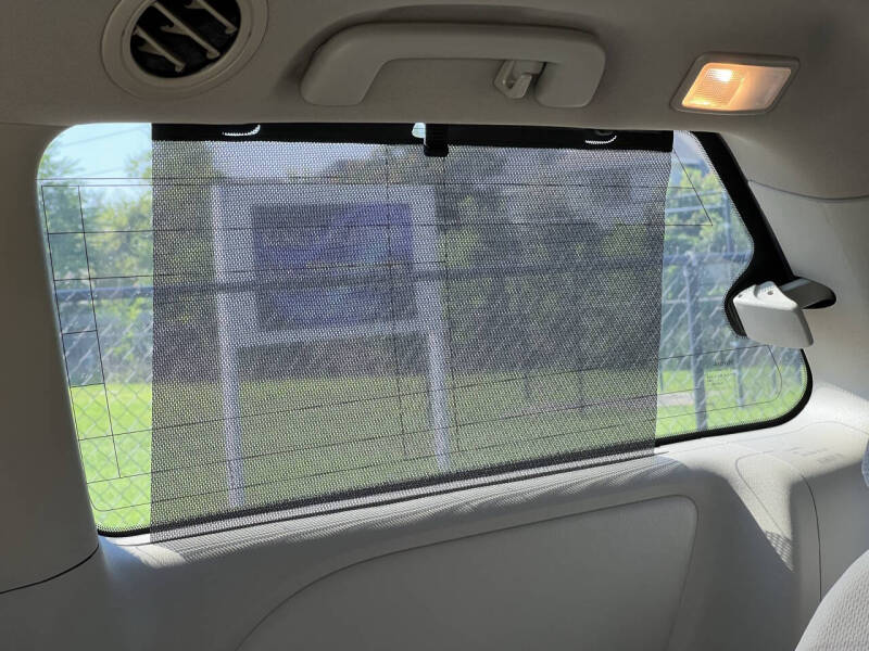 2020 Toyota Sienna LE 7-Passenger