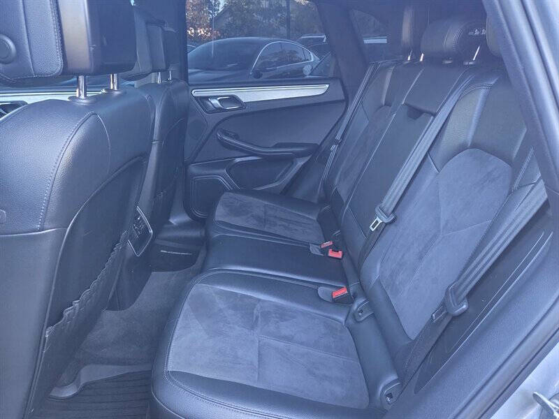 2016 Porsche Macan S