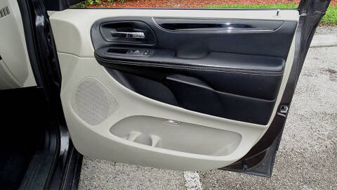 2017 Dodge Grand Caravan SXT