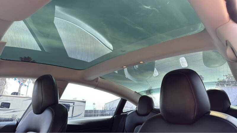 2019 Tesla Model 3 Standard Range