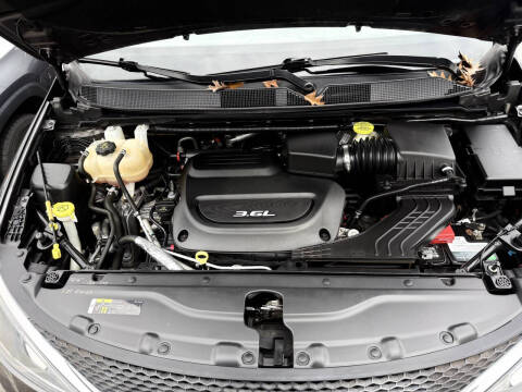 2018 Chrysler Pacifica Touring L