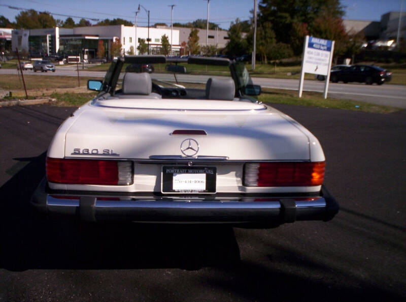 1989 Mercedes-Benz 560-Class 560 SL