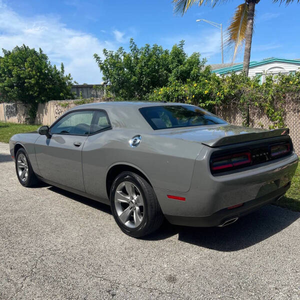 2019 Dodge Challenger SXT