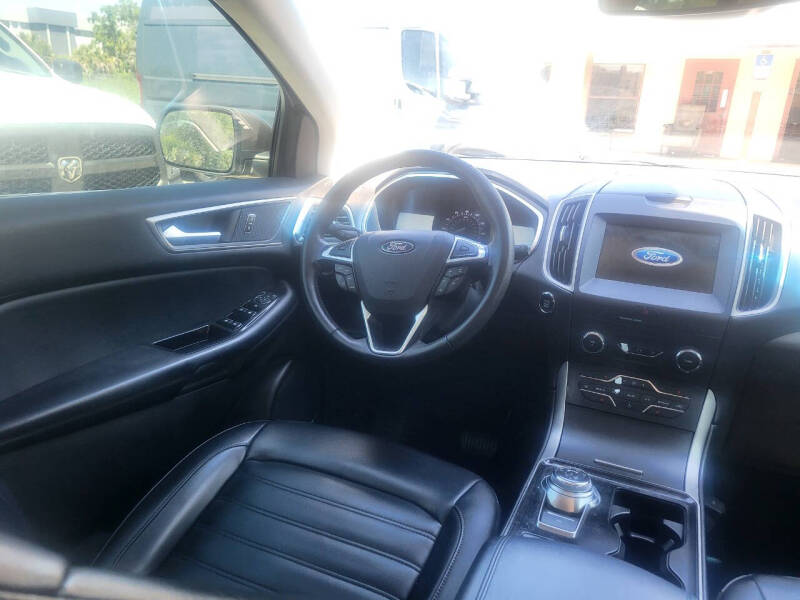 2019 Ford Edge SEL