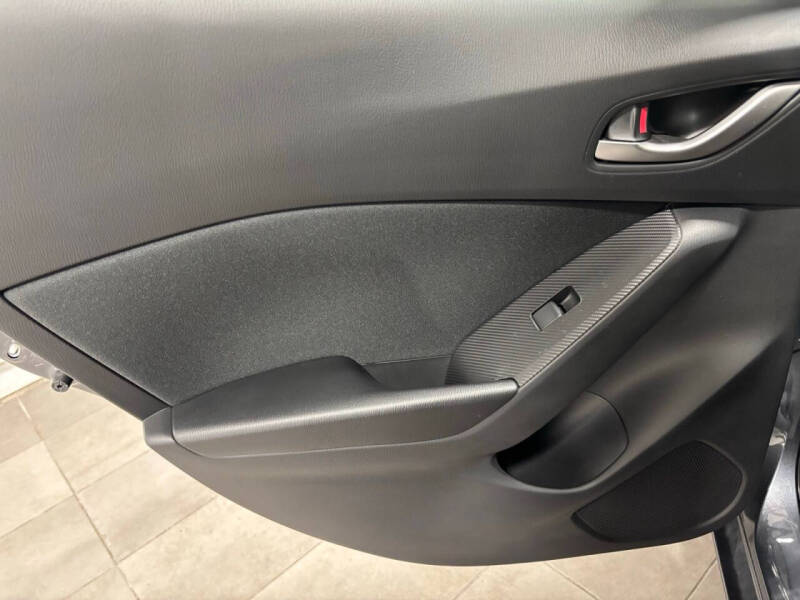 2014 Mazda MAZDA3 i Touring