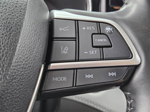 2023 Toyota Highlander Hybrid Platinum