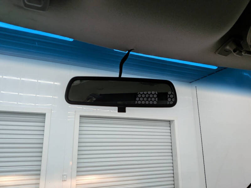 2021 GMC Savana 2500
