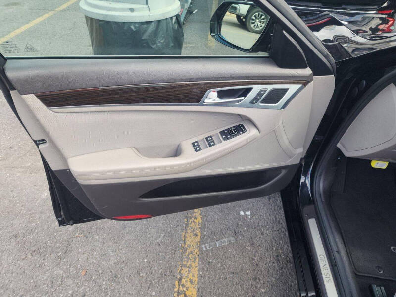 2020 Genesis G80