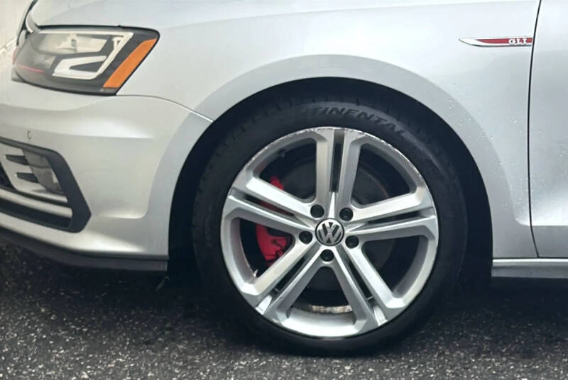 2016 Volkswagen Jetta