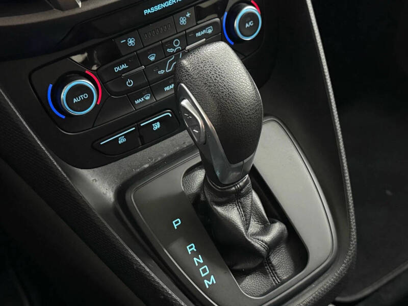 2020 Ford Transit Connect XLT