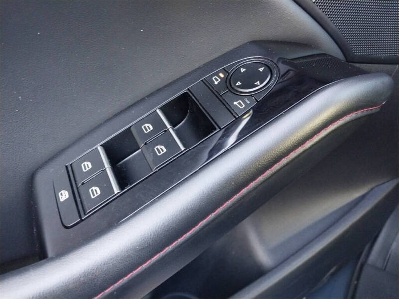 2025 Mazda Mazda3 Sedan 2.5 S Carbon Edition