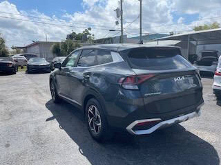 2024 Kia Sportage LX