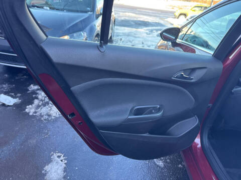 2017 Chevrolet Cruze LT Auto