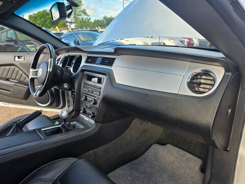 2014 Ford Mustang V6 Premium