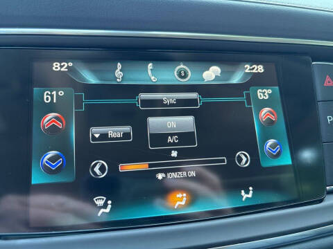 2019 Buick Enclave Essence