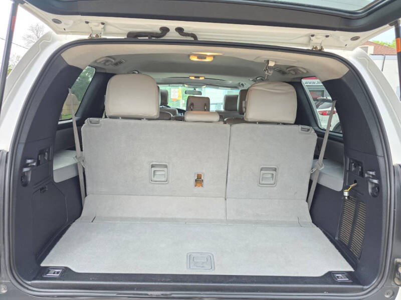 2014 Toyota Sequoia SR5