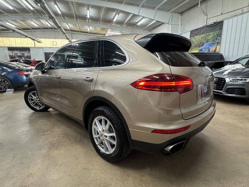 2016 Porsche Cayenne