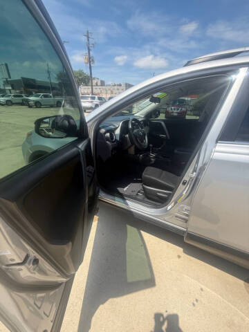 2018 Toyota RAV4 LE