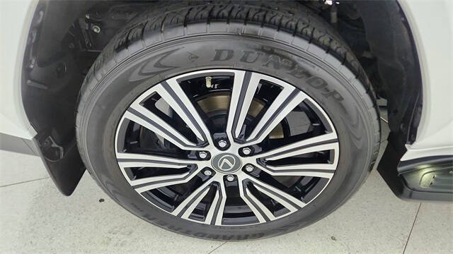 2023 Lexus LX 600 Luxury