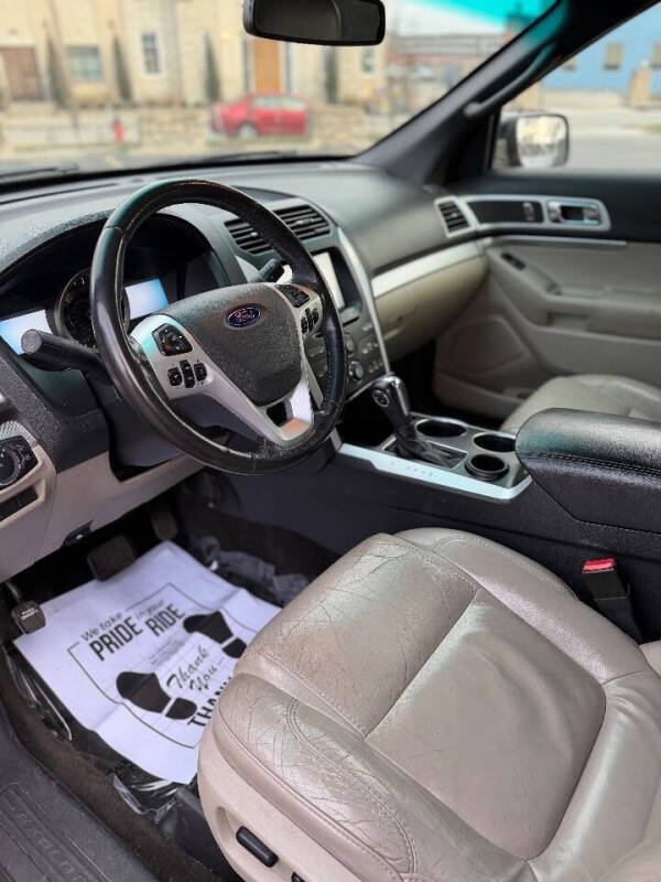 2012 Ford Explorer XLT