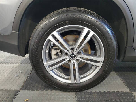 2020 Mercedes-Benz GLC GLC 300