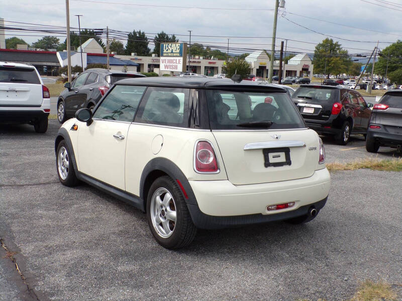 2011 MINI Cooper