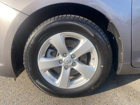2014 Toyota Sienna L 7-Passenger