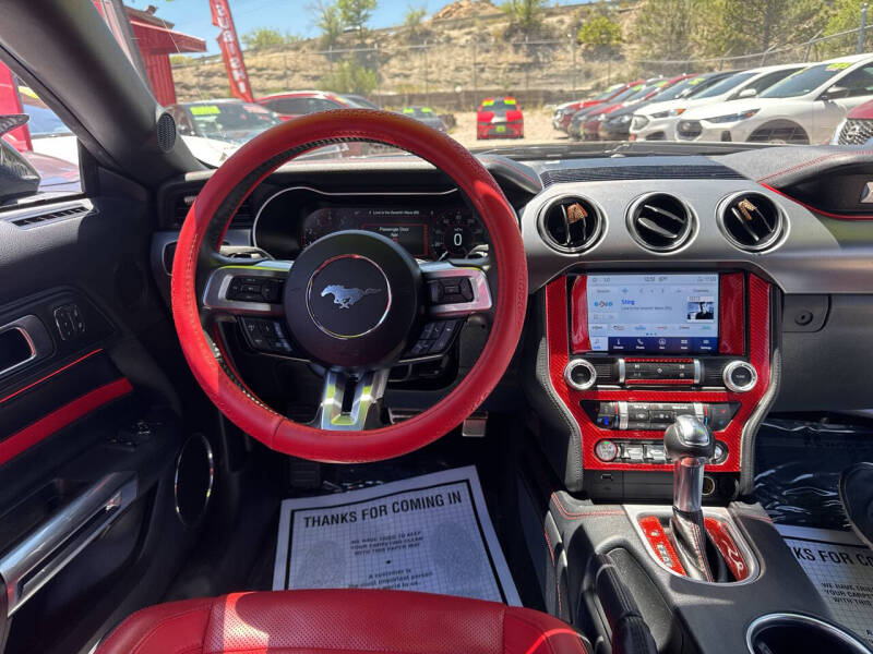 2022 Ford Mustang EcoBoost Premium