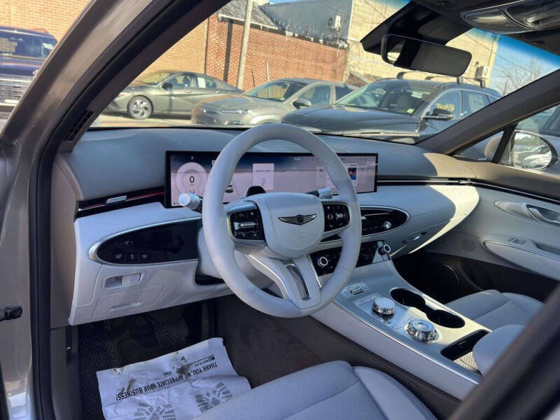 2026 Genesis GV70 2.5T Advanced