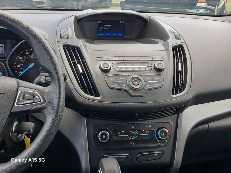 2019 Ford Escape S