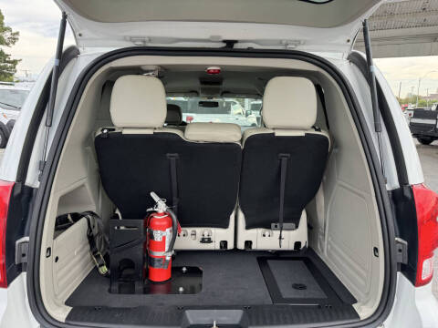 2014 Dodge Grand Caravan SE