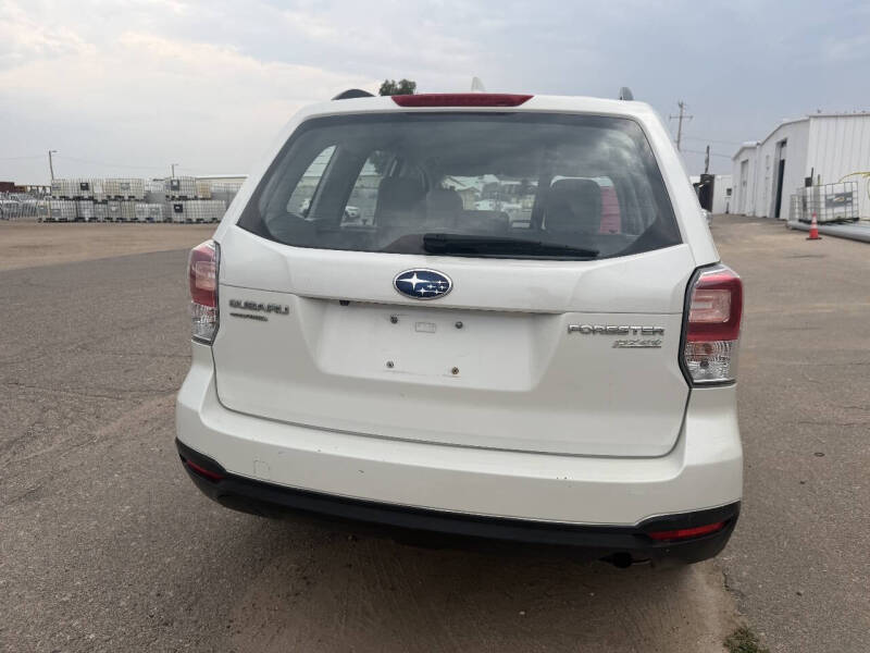 2017 Subaru Forester 2.5i