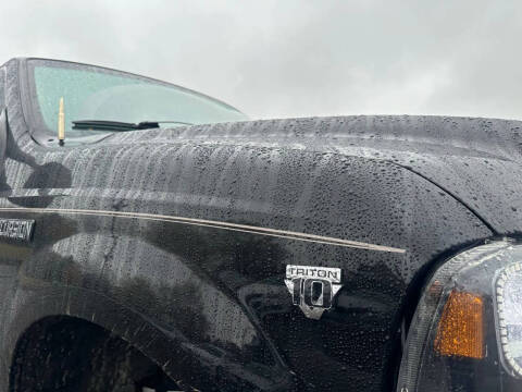 2000 Ford Excursion XLT