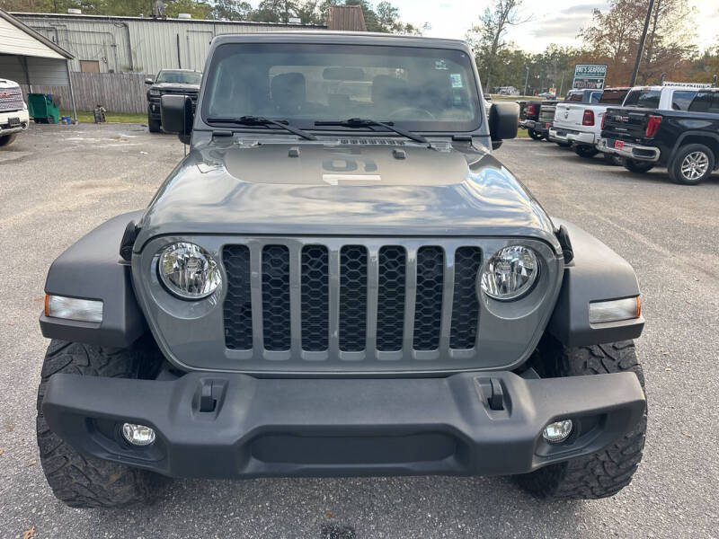 2021 Jeep Gladiator Willys Sport