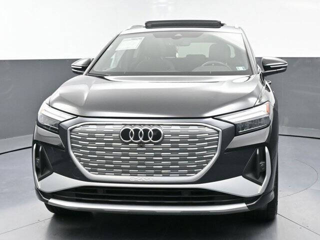 2024 Audi Q4 e-tron quattro Premium 50