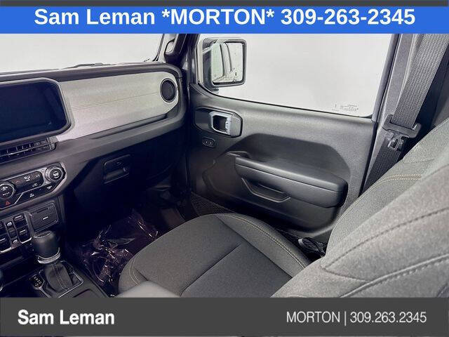 2024 Jeep Gladiator NightHawk