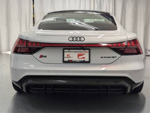 2022 Audi RS e-tron GT quattro