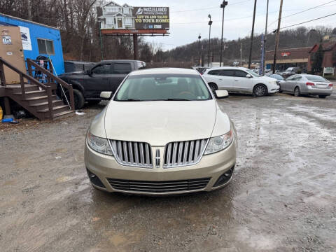 2011 Lincoln MKS