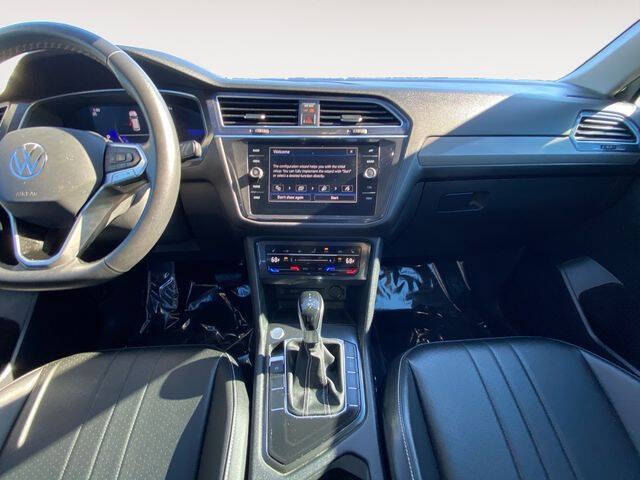 2022 Volkswagen Tiguan SE