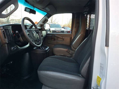 2024 Chevrolet Express 2500