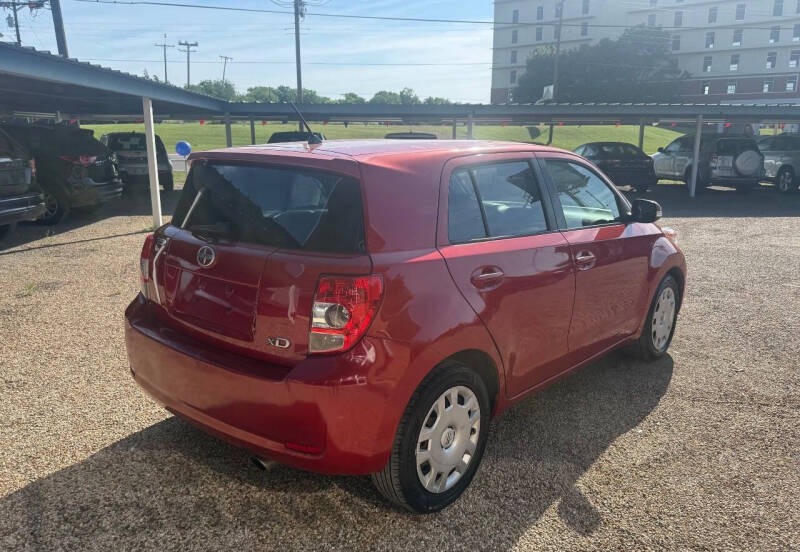 2009 Scion xD